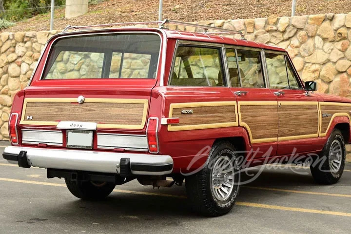 1987 Jeep SJ Grand Wagoneer - Image 14 of 17