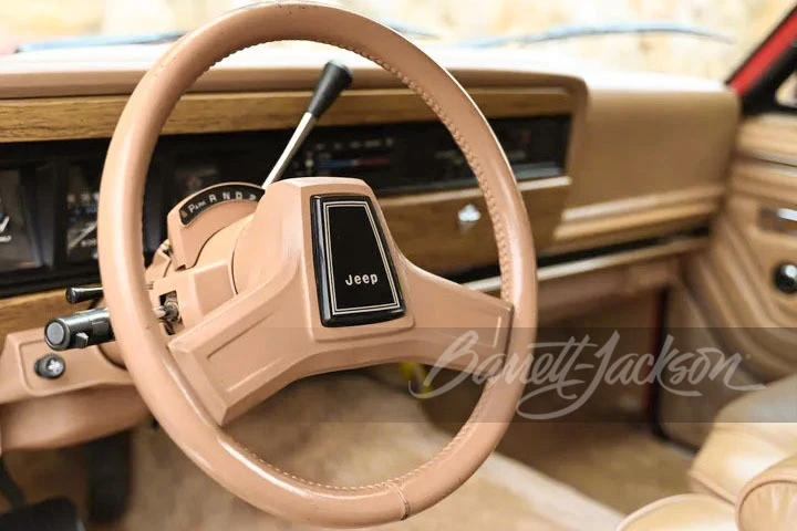 1987 Jeep SJ Grand Wagoneer - Image 15 of 17