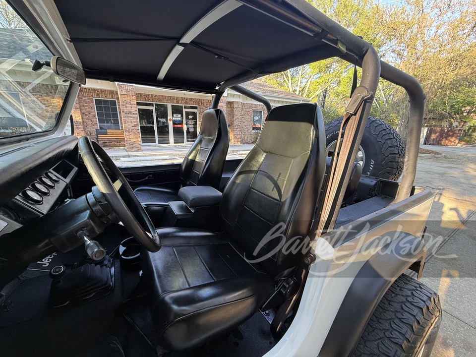 1987 Jeep YJ Wrangler - Image 5 of 31