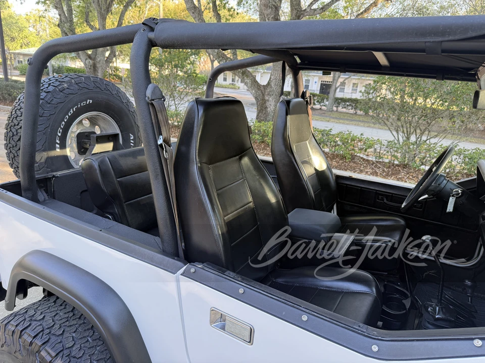 1987 Jeep YJ Wrangler - Image 6 of 31