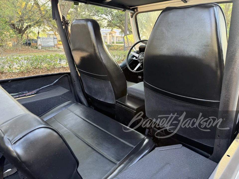 1987 Jeep YJ Wrangler - Image 7 of 31