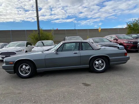 1987 Jaguar XJ