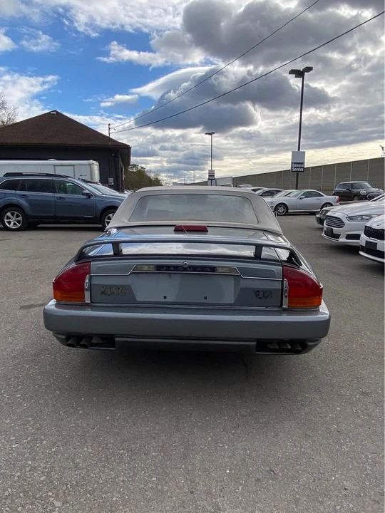 1987 Jaguar XJ Series 3 - Image 3 of 17