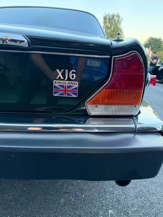 1987 Jaguar XJ Series 3 - Image 7 of 17