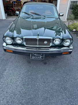 1987 Jaguar XJ 4.2L XJ6 British Racing Green