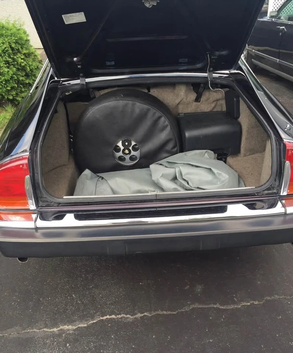 1987 Jaguar XJ Series 3 - Image 11 of 12