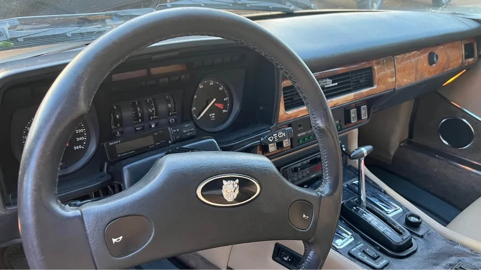 1987 Jaguar XJ Series 3 - Image 11 of 11