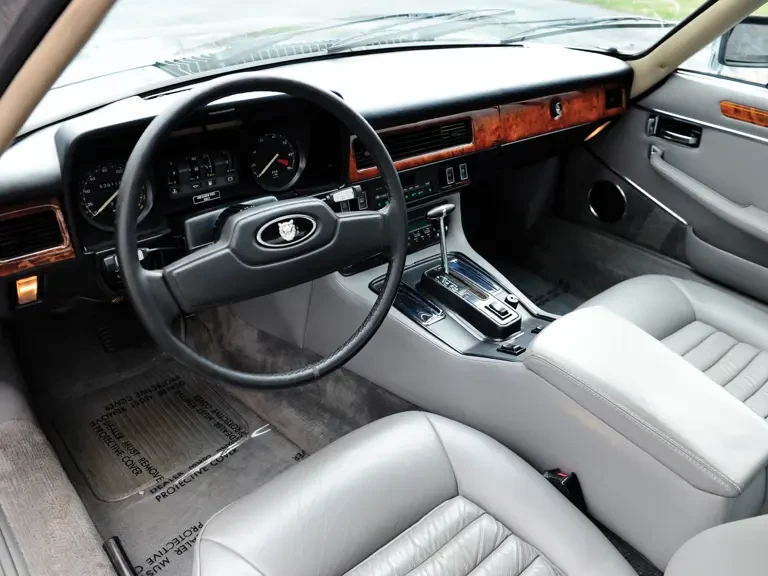 1987 Jaguar XJS - Image 10 of 22