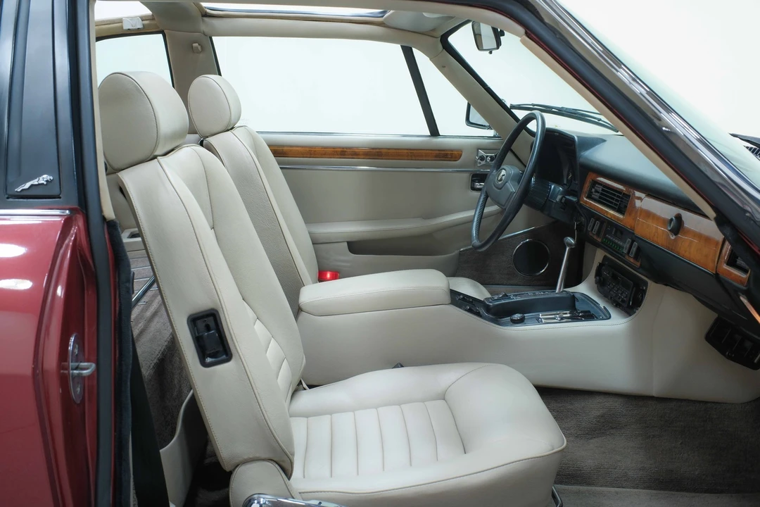 1987 Jaguar XJS - Image 28 of 31
