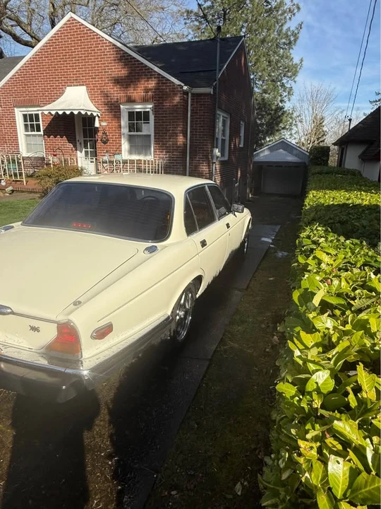 1987 Jaguar XJ Series 3 - Image 4 of 20