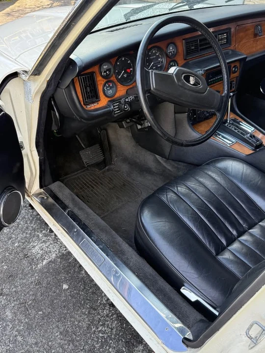 1987 Jaguar XJ Series 3 - Image 10 of 20