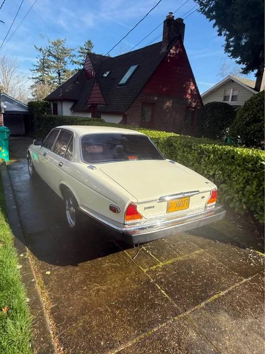 1987 Jaguar XJ Series 3 - Image 3 of 20