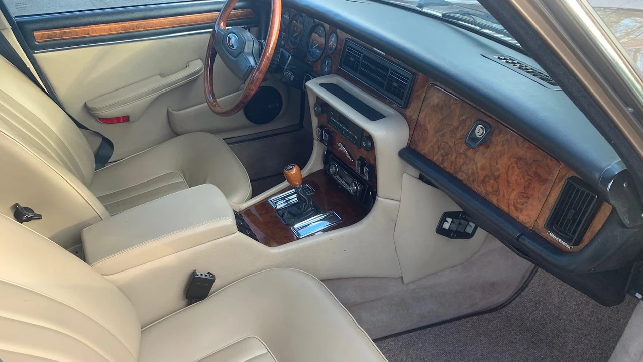 1987 Jaguar XJ Series 3 - Image 4 of 7