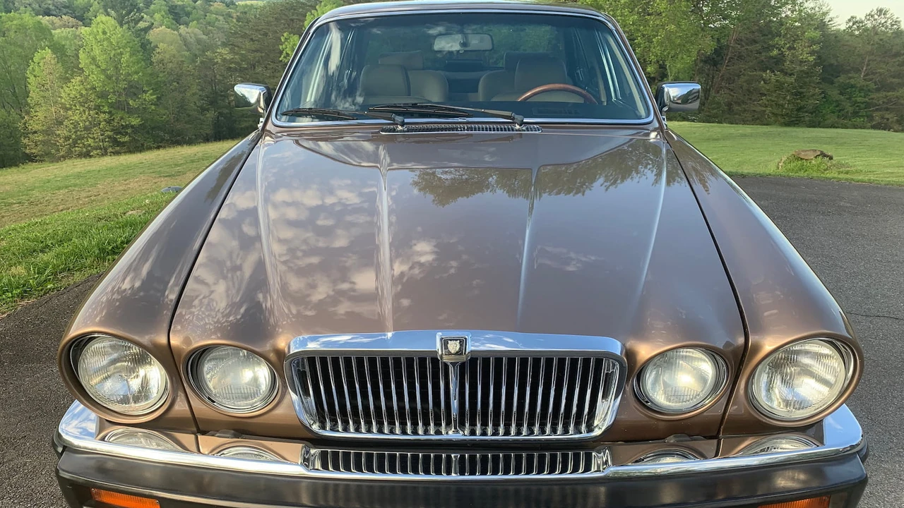 1987 Jaguar XJ Series 3 - Image 6 of 7