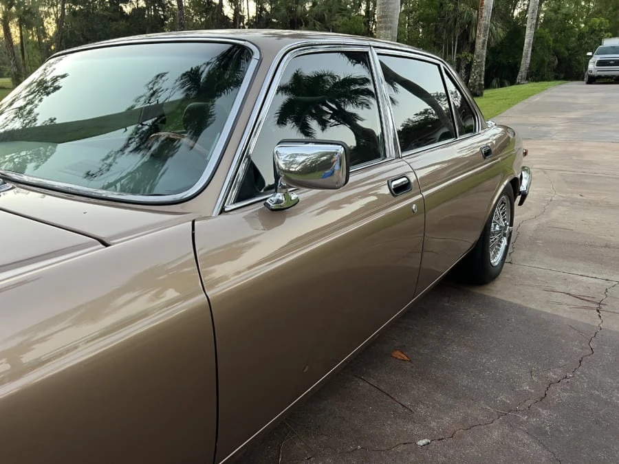 1987 Jaguar XJ Series 3 - Image 16 of 31
