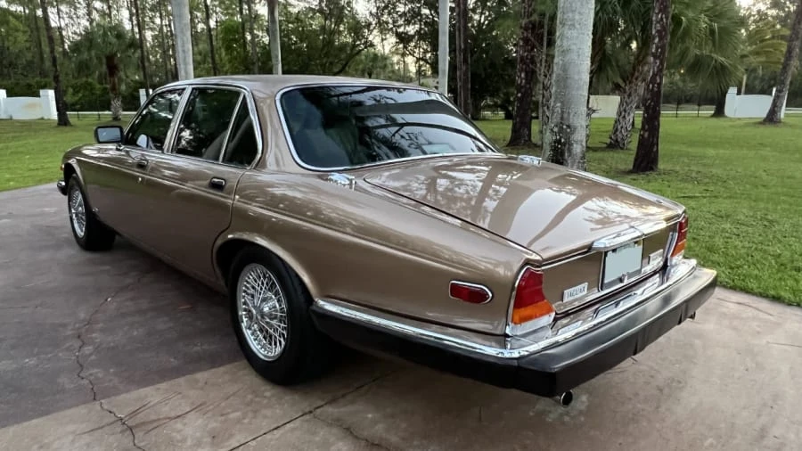 1987 Jaguar XJ Series 3 - Image 11 of 31