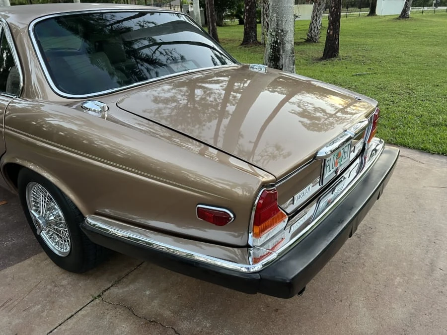 1987 Jaguar XJ Series 3 - Image 17 of 31