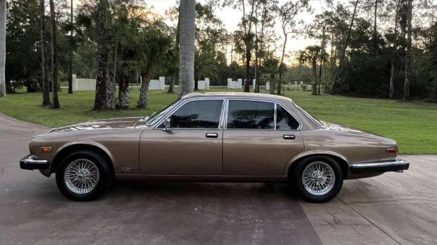 1987 Jaguar XJ Series 3 - Image 8 of 31