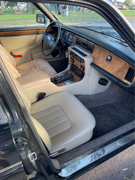 1987 Jaguar XJ40 XJ - Image 8 of 15