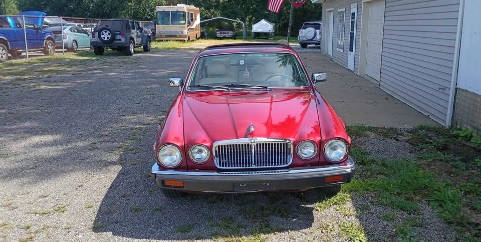 1987 Jaguar XJ Series 3 - Image 2 of 4