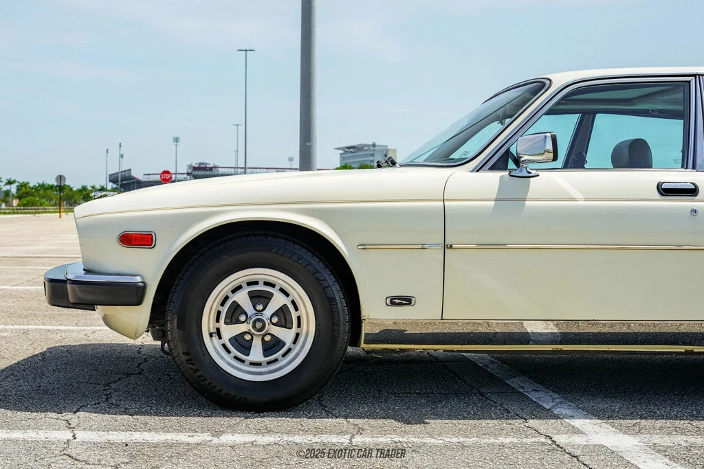 1987 Jaguar XJ40 XJ - Image 4 of 12