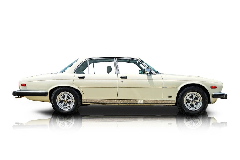 1987 Jaguar XJ40 XJ - Image 2 of 12