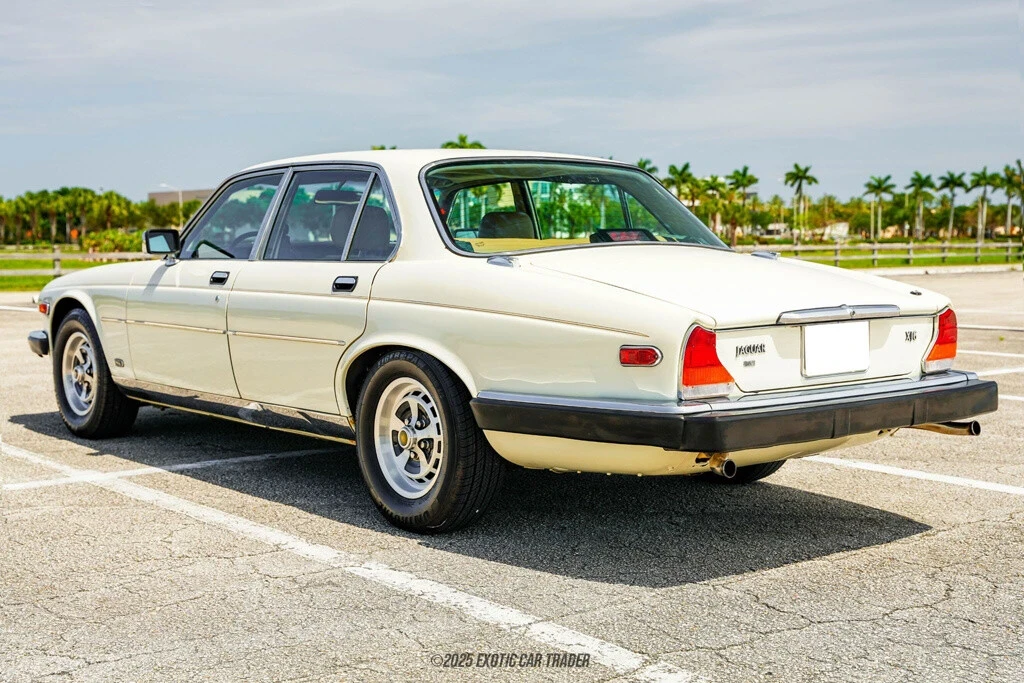 1987 Jaguar XJ40 XJ - Image 6 of 12