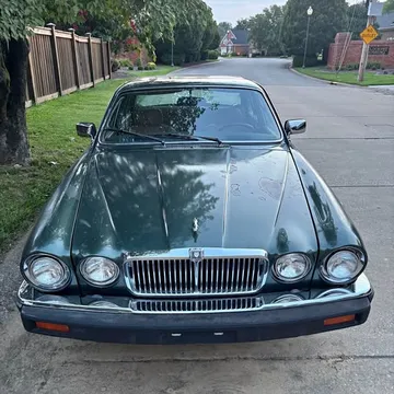 1987 Jaguar XJ XJ6 Sedan 4D