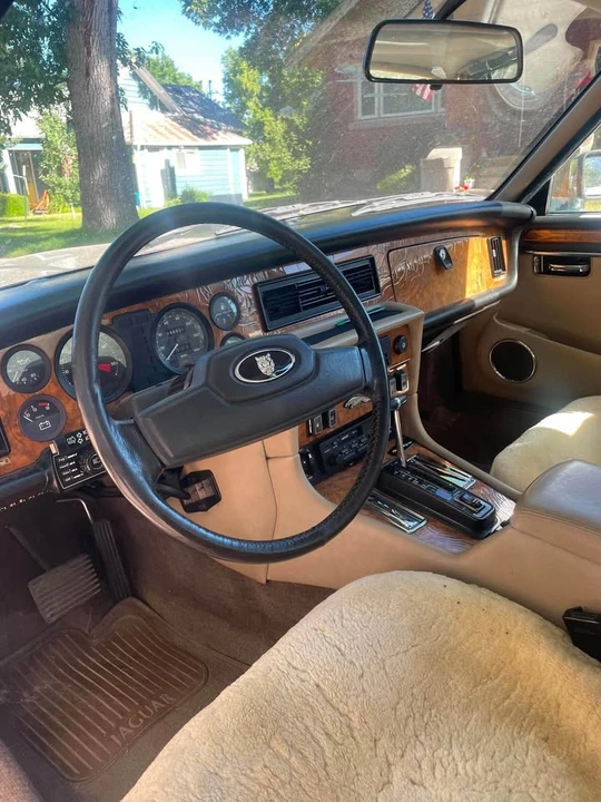 1987 Jaguar XJ Series 3 - Image 6 of 8