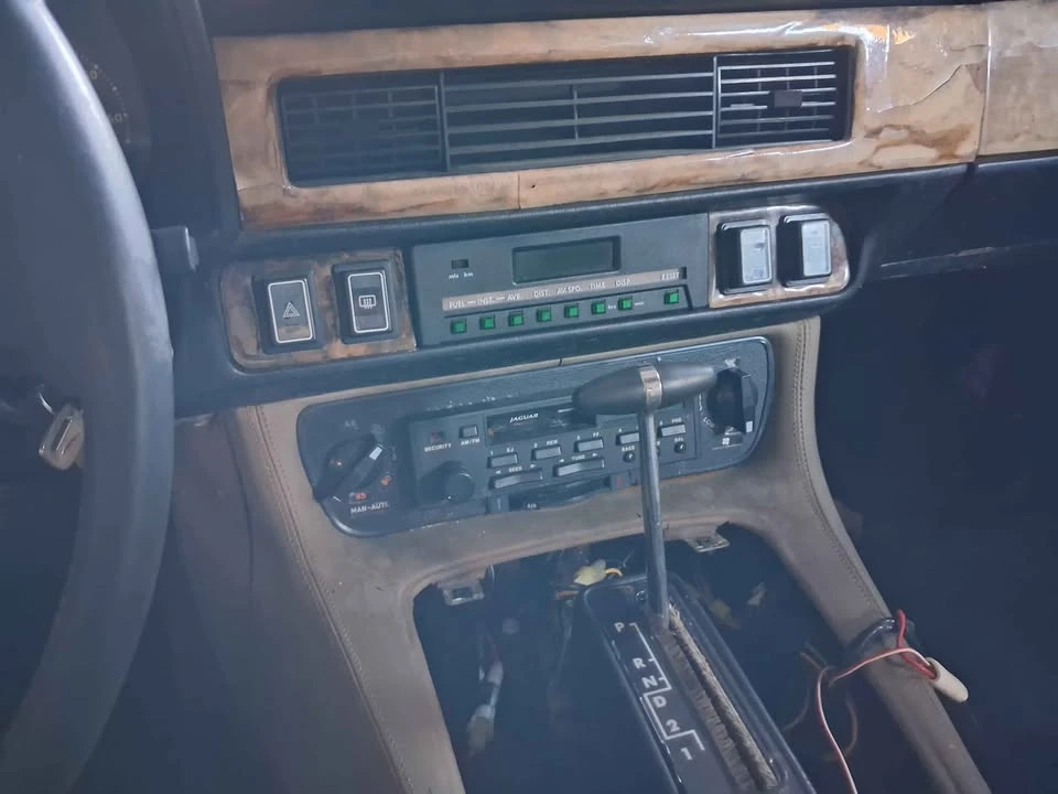 1987 Jaguar XJS Pre-Facelift V12 - Image 16 of 20