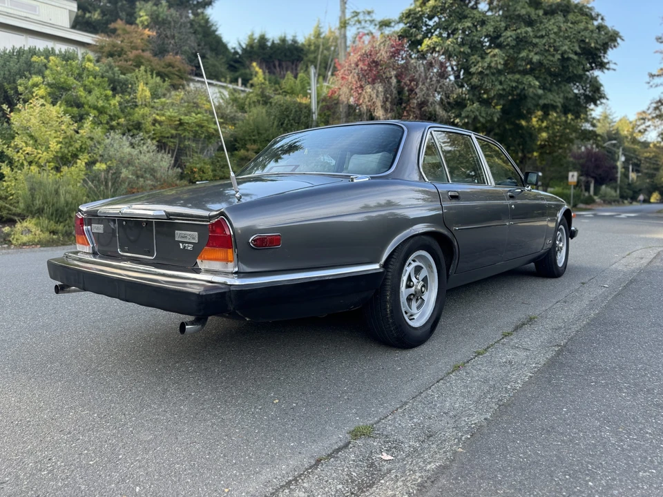1987 Jaguar XJ Series 3 - Image 10 of 31