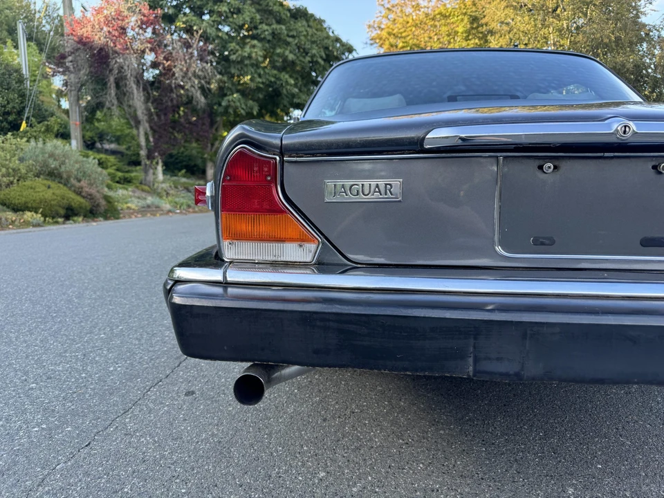 1987 Jaguar XJ Series 3 - Image 30 of 31
