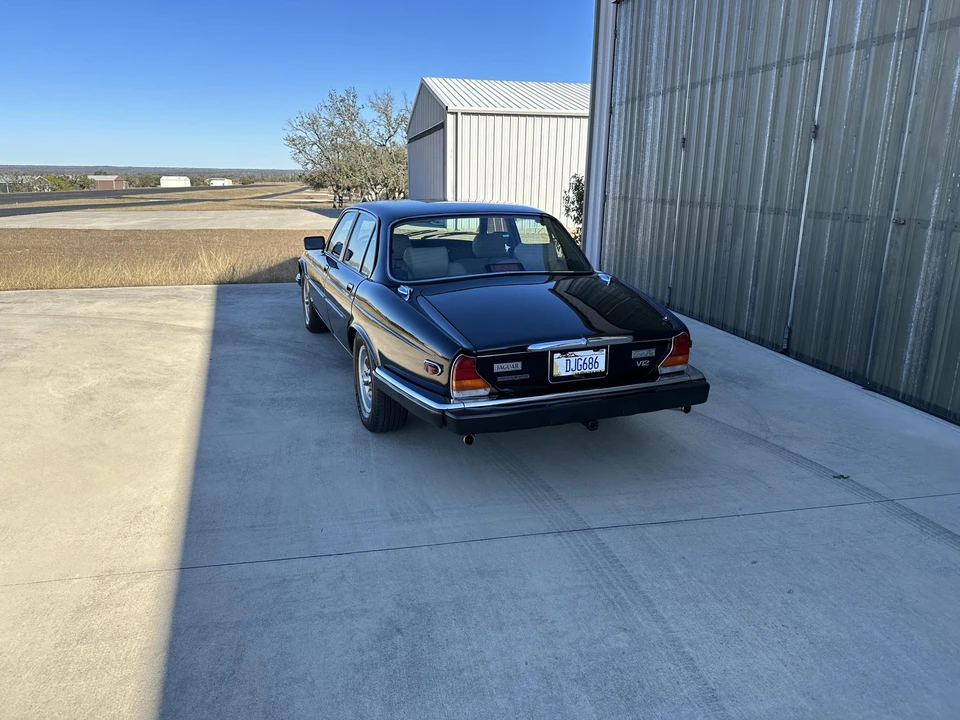 1987 Jaguar XJ Series 3 - Image 12 of 31