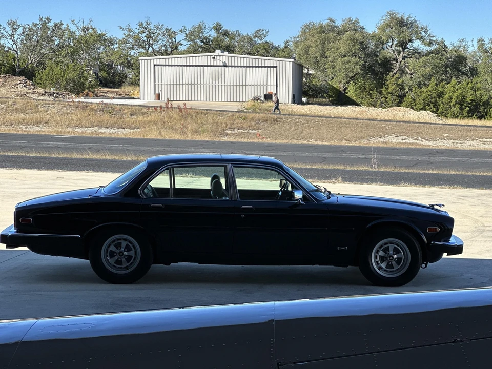 1987 Jaguar XJ Series 3 - Image 16 of 31