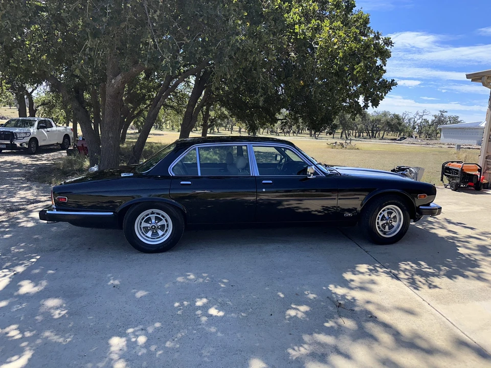1987 Jaguar XJ Series 3 - Image 7 of 31