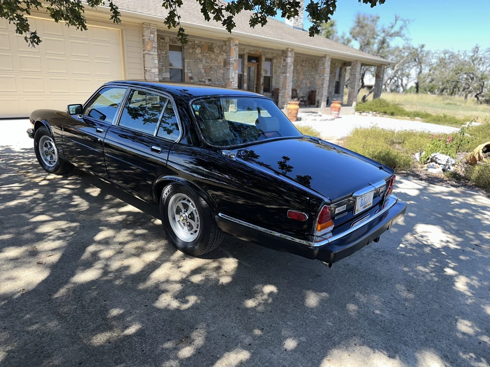 1987 Jaguar XJ Series 3 - Image 4 of 31