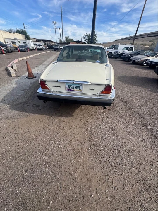 1987 Jaguar XJ Series 3 - Image 3 of 5