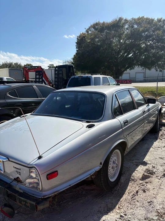 1987 Jaguar XJ Series 3 - Image 4 of 7