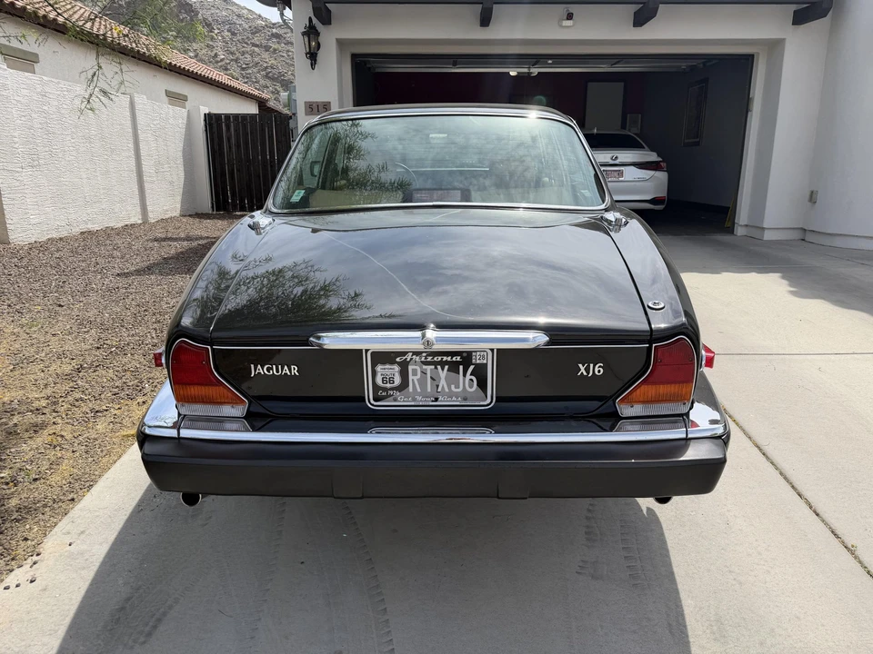 1987 Jaguar XJ Series 3 - Image 11 of 31
