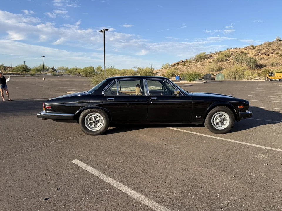 1987 Jaguar XJ Series 3 - Image 8 of 31
