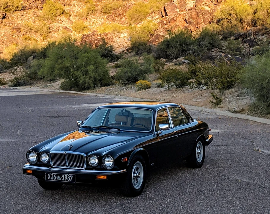 1987 Jaguar XJ Series 3 - Image 2 of 31