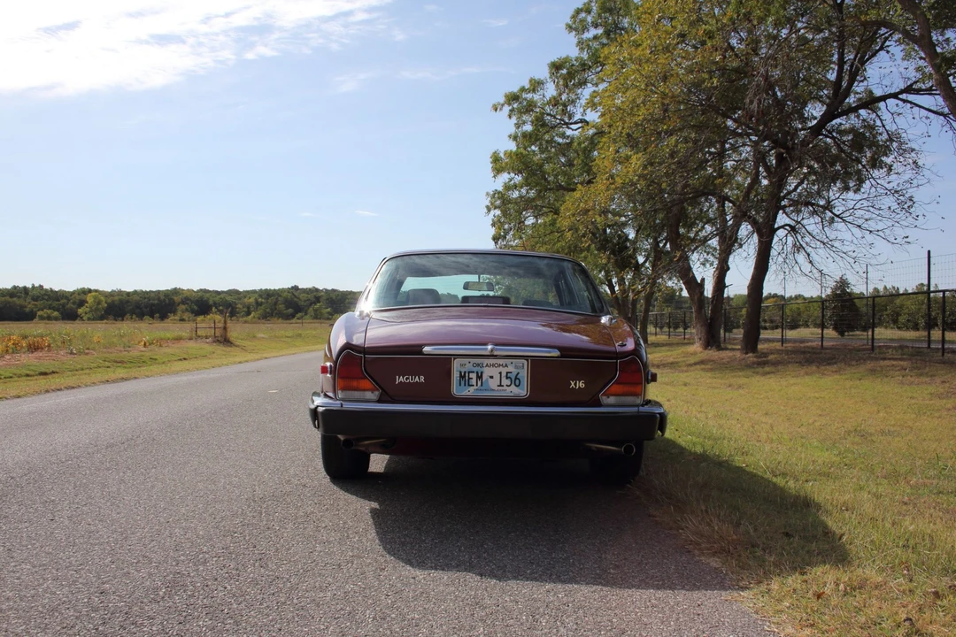 1987 Jaguar XJ Series 3 - Image 7 of 31