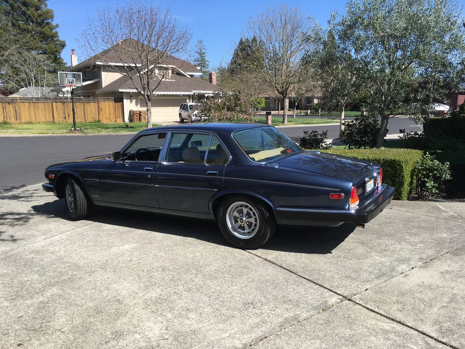 1987 Jaguar XJ Series 3 - Image 16 of 31
