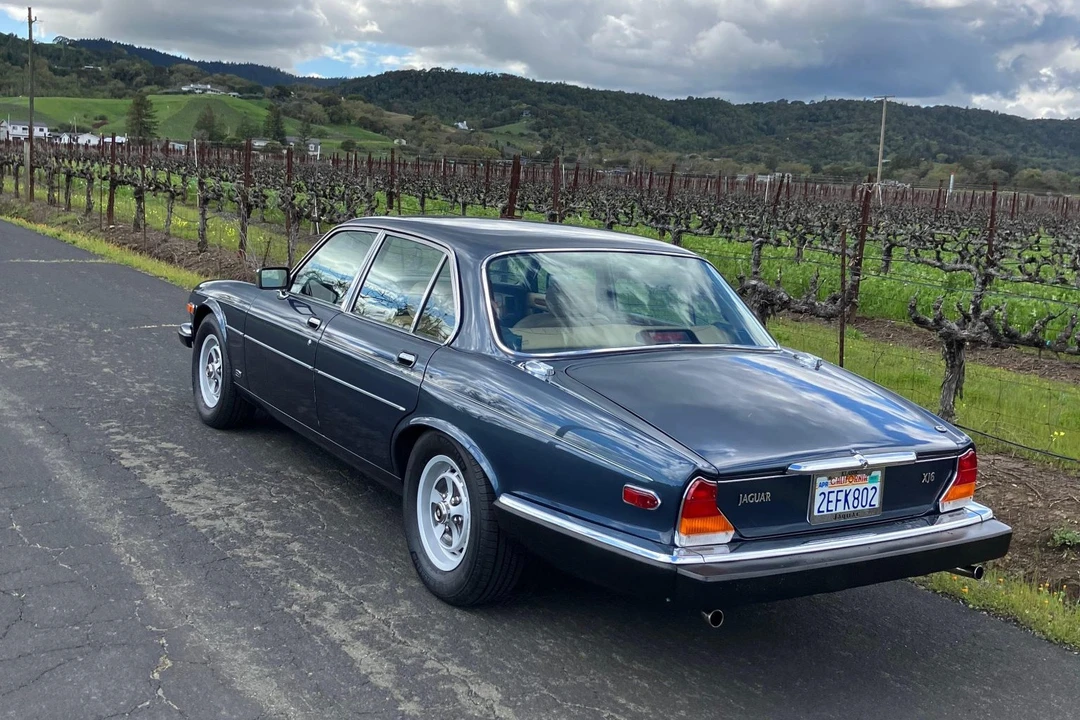 1987 Jaguar XJ Series 3 - Image 24 of 31
