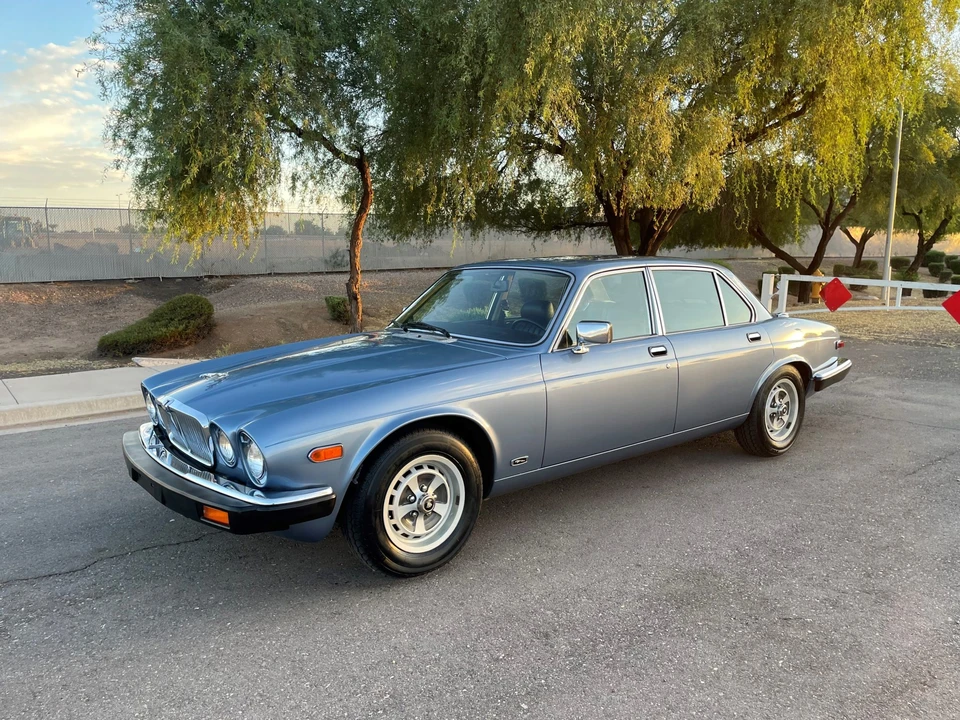 1987 Jaguar XJ Series 3 - Image 3 of 31