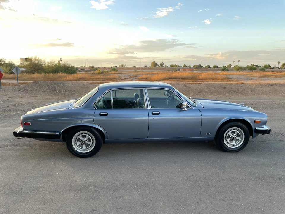 1987 Jaguar XJ Series 3 - Image 24 of 31