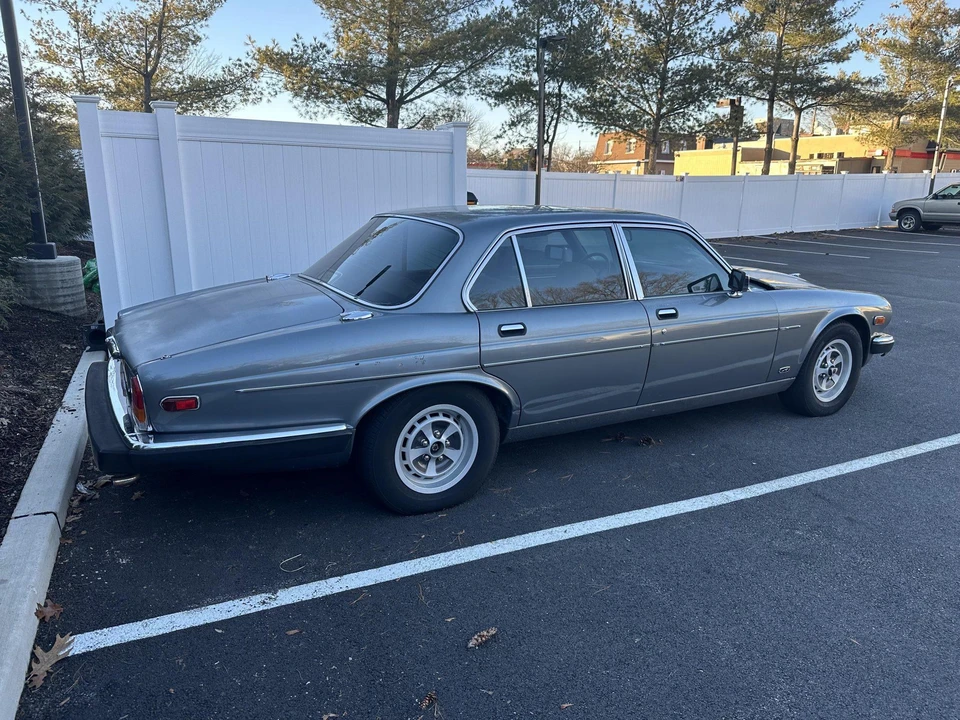 1987 Jaguar XJ Series 3 - Image 3 of 31