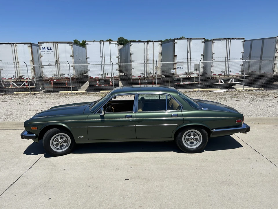 1987 Jaguar XJ Series 3 - Image 23 of 31
