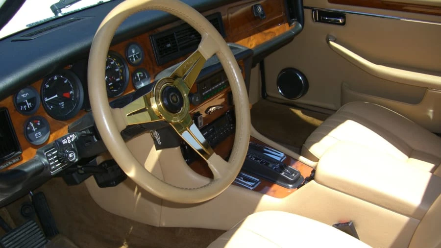 1987 Jaguar XJ Series 3 - Image 3 of 9