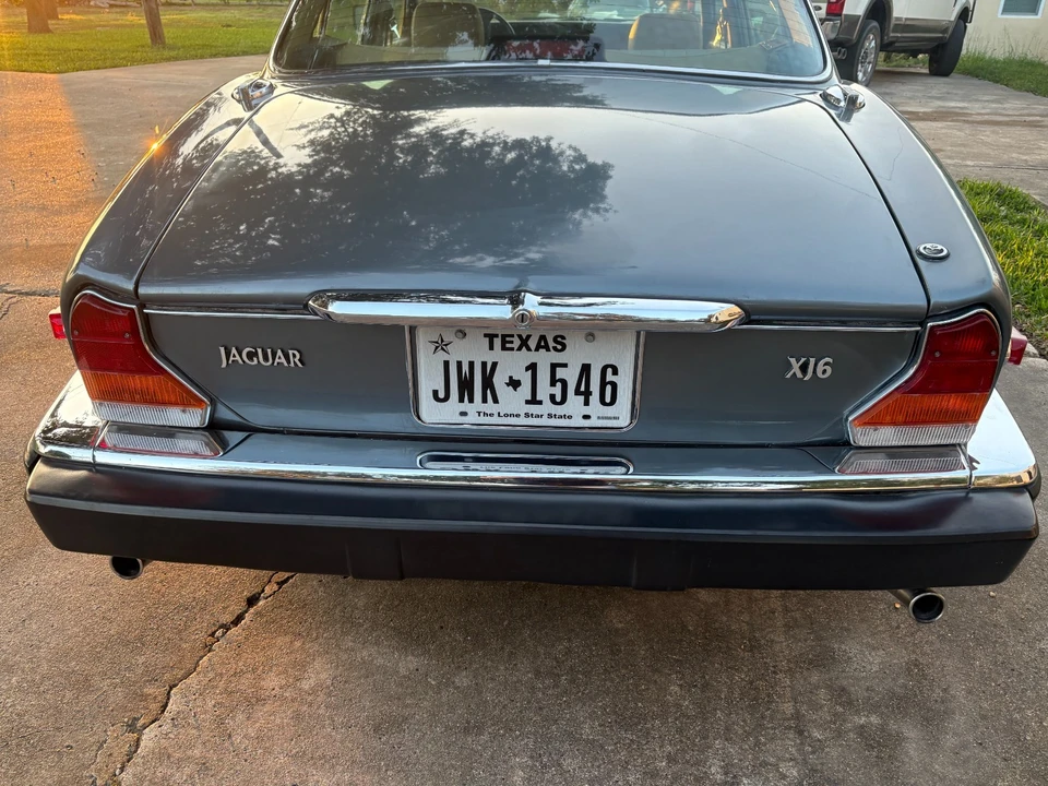 1987 Jaguar XJ40 XJ - Image 2 of 21